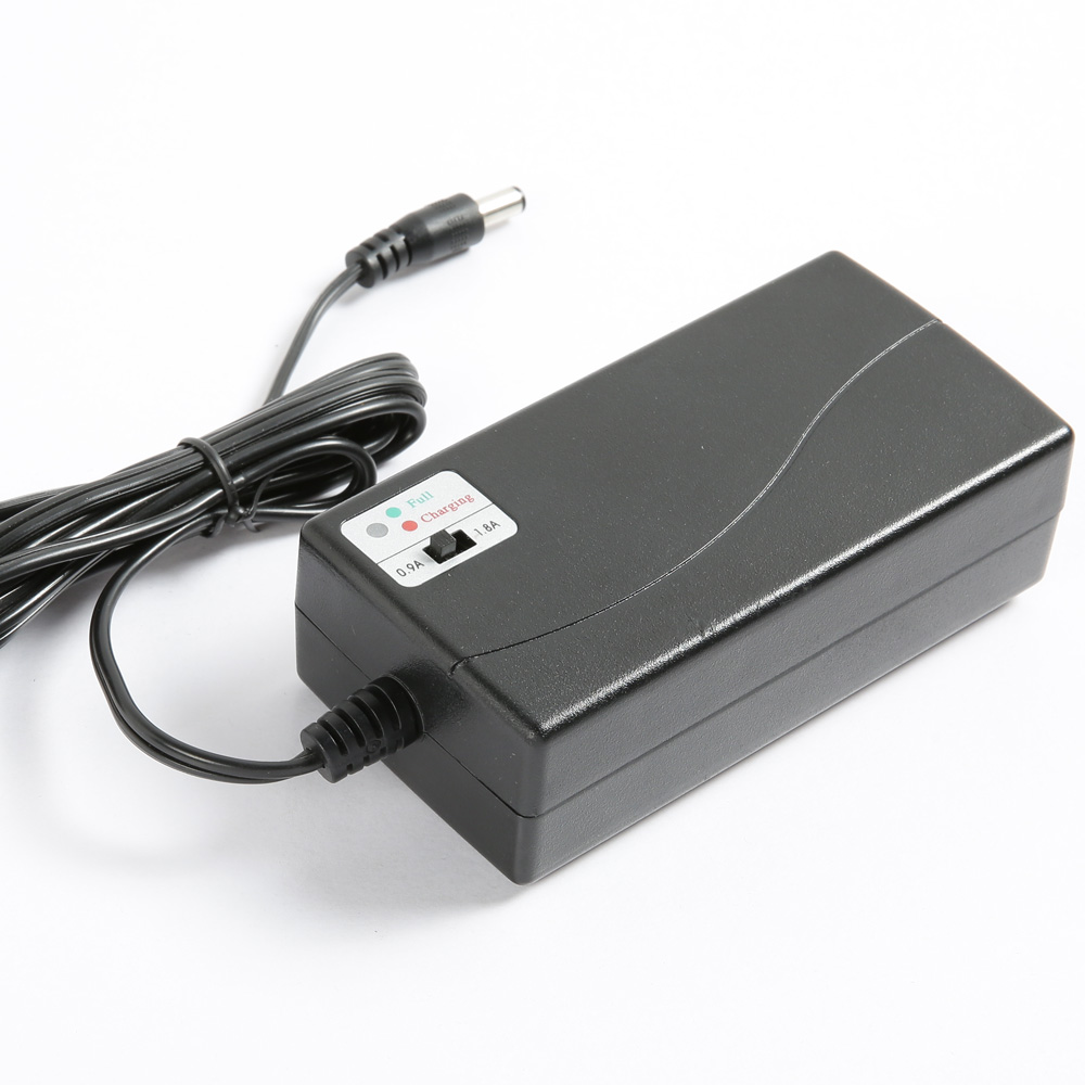 鋰電池充電器是專門(mén)用來(lái)為鋰離子電池充電的充電器