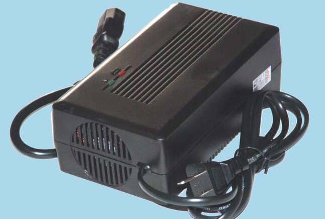 如何延長電動(dòng)車充電器的使用壽命？