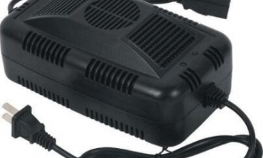 充電器一直亮紅或綠燈？怎么解決？