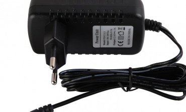 電動車充電器怎樣分辨正負(fù)極插口