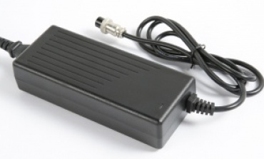 電動(dòng)車充電器電壓輸出不穩(wěn)定怎么辦？
