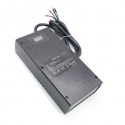 G1200-XXXXXX 系列鋰電池充電器，可帶通訊