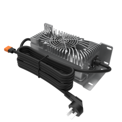 WP800-288250智能防水充電器，適用于8節(jié)25.6V鐵鋰電池